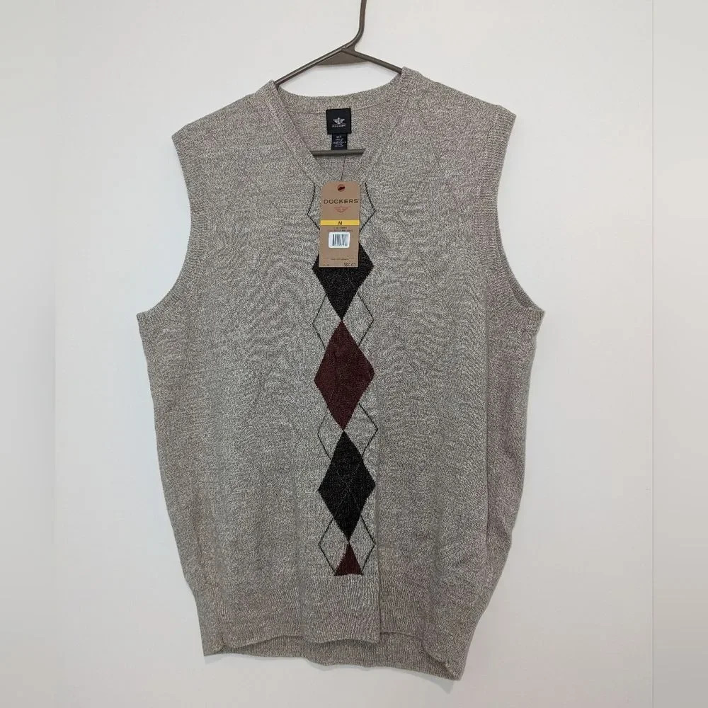 Dockers Grey Sweater Vest Men's Size Medium NWT
